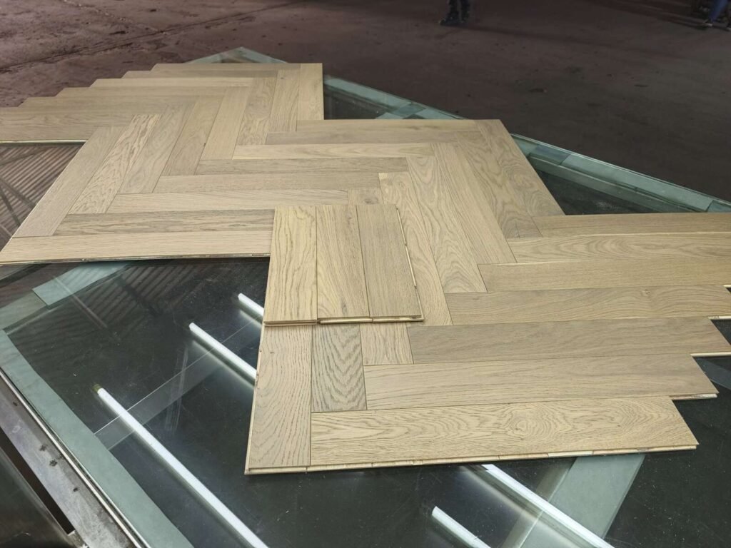 Parquet Chêne Builder's Line — Gris Fumé 90×600