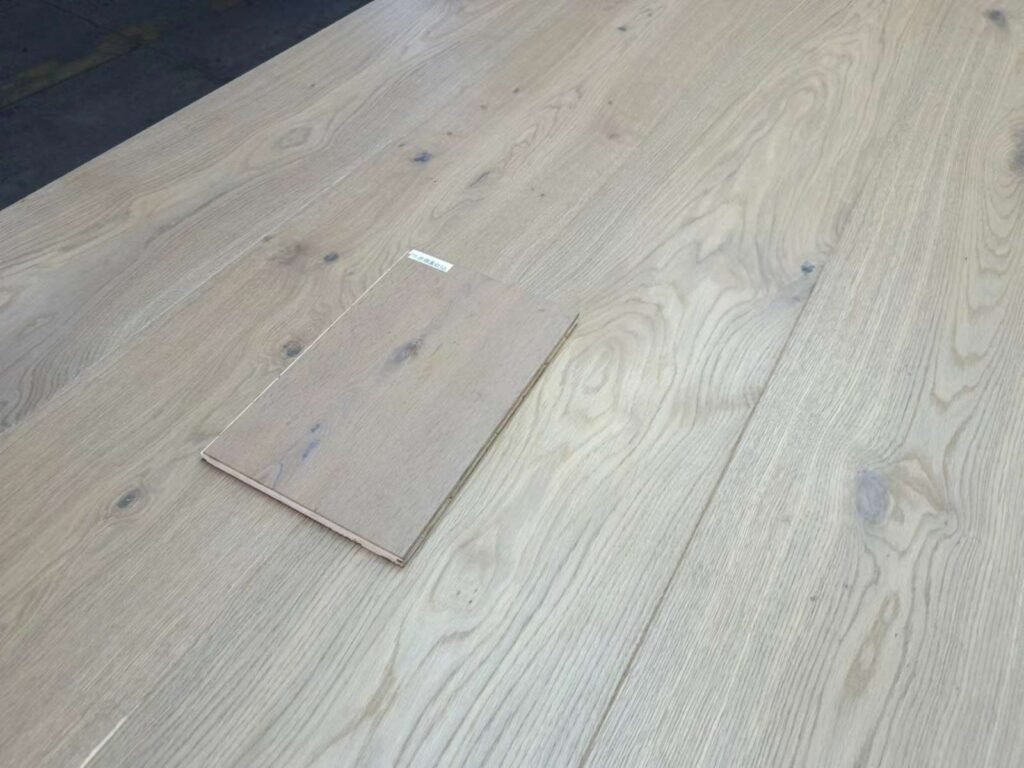 Parquet Chêne Prestige — Fumé Huilé 260×2200