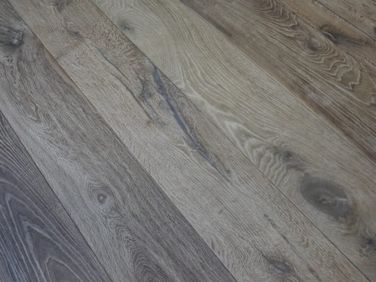Parquet Rovere Heritage — Invecchiato reattivo Invisible (Olio duro) 220×2200