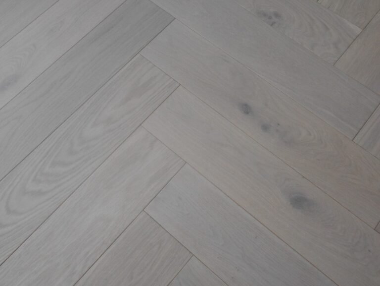 Eichenparkett Modern Line — Weiß geölt 125×600