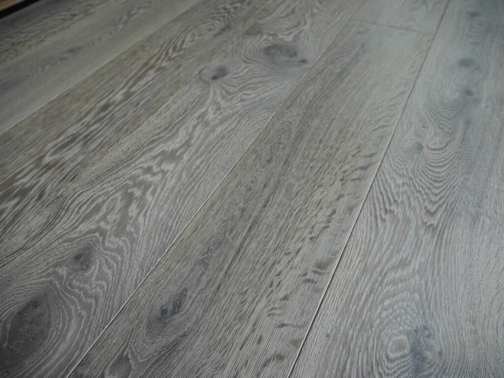 Eichenparkett Heritage — Vieilli Antique 220×2200