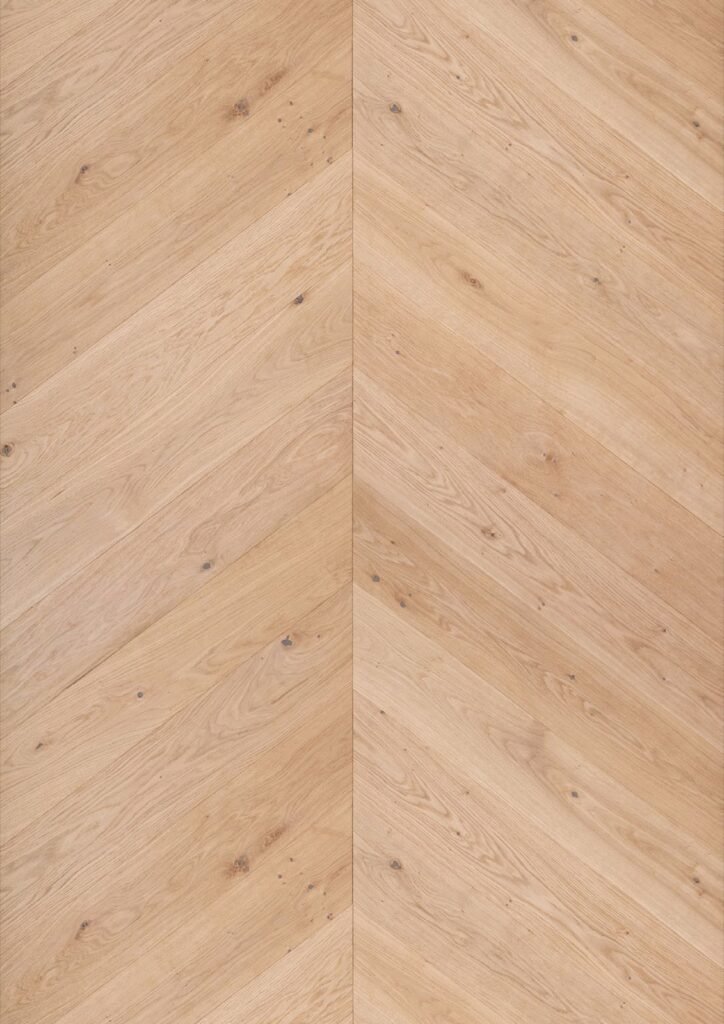 Eiken Parket Signature — Rustiek Pointe de Hongrie Gelakt Geborsteld 90×660