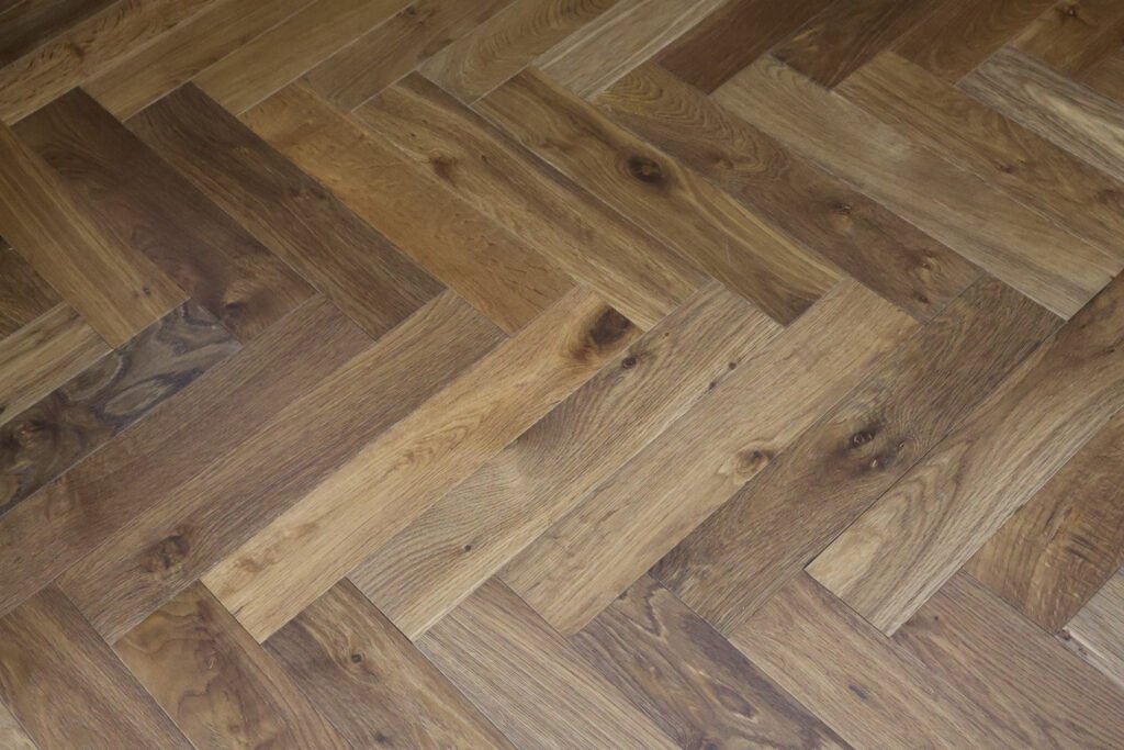 Parquet Chêne Modern Line — Brossé Fumé 90×510