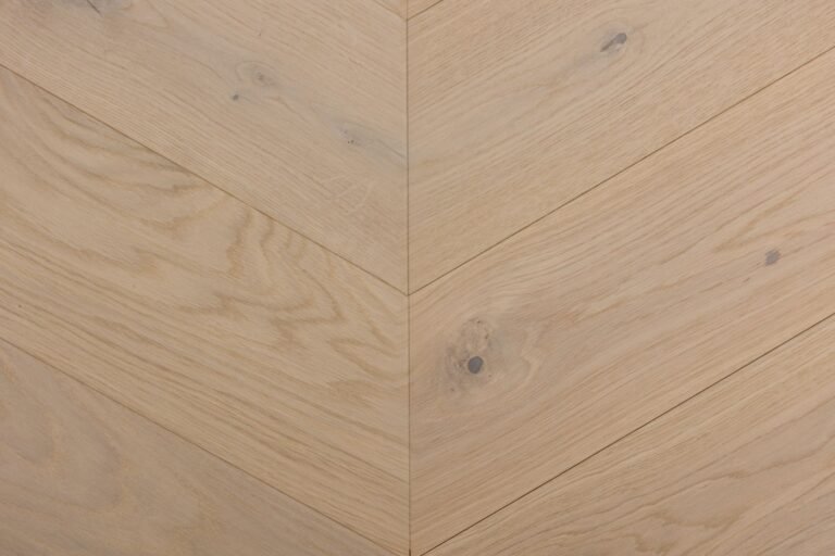 Parquet Chêne Rustic New White — Point de Hongrie 145×810